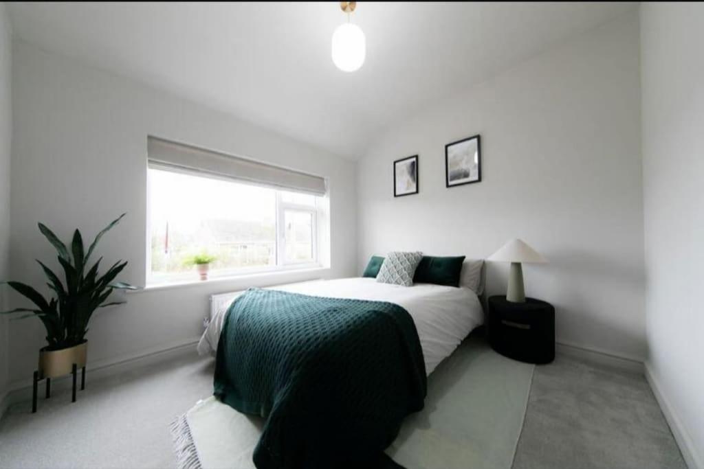 Recently Refurbished Home. Poulton-le-Fylde Экстерьер фото