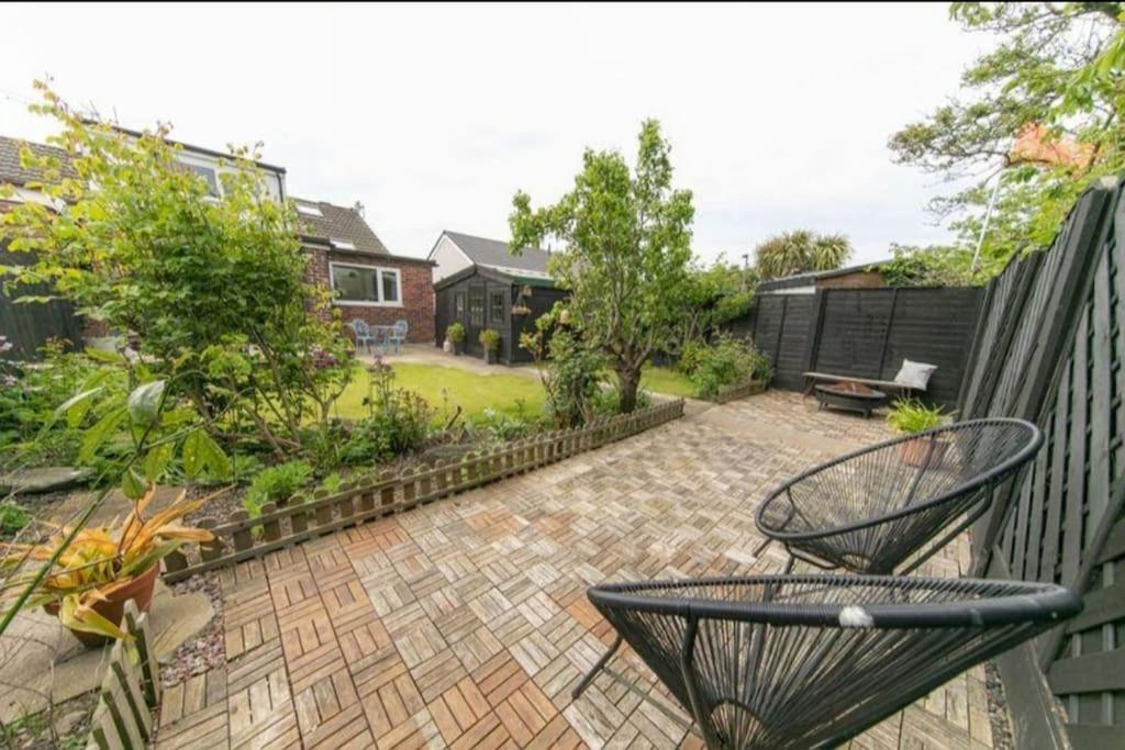 Recently Refurbished Home. Poulton-le-Fylde Экстерьер фото